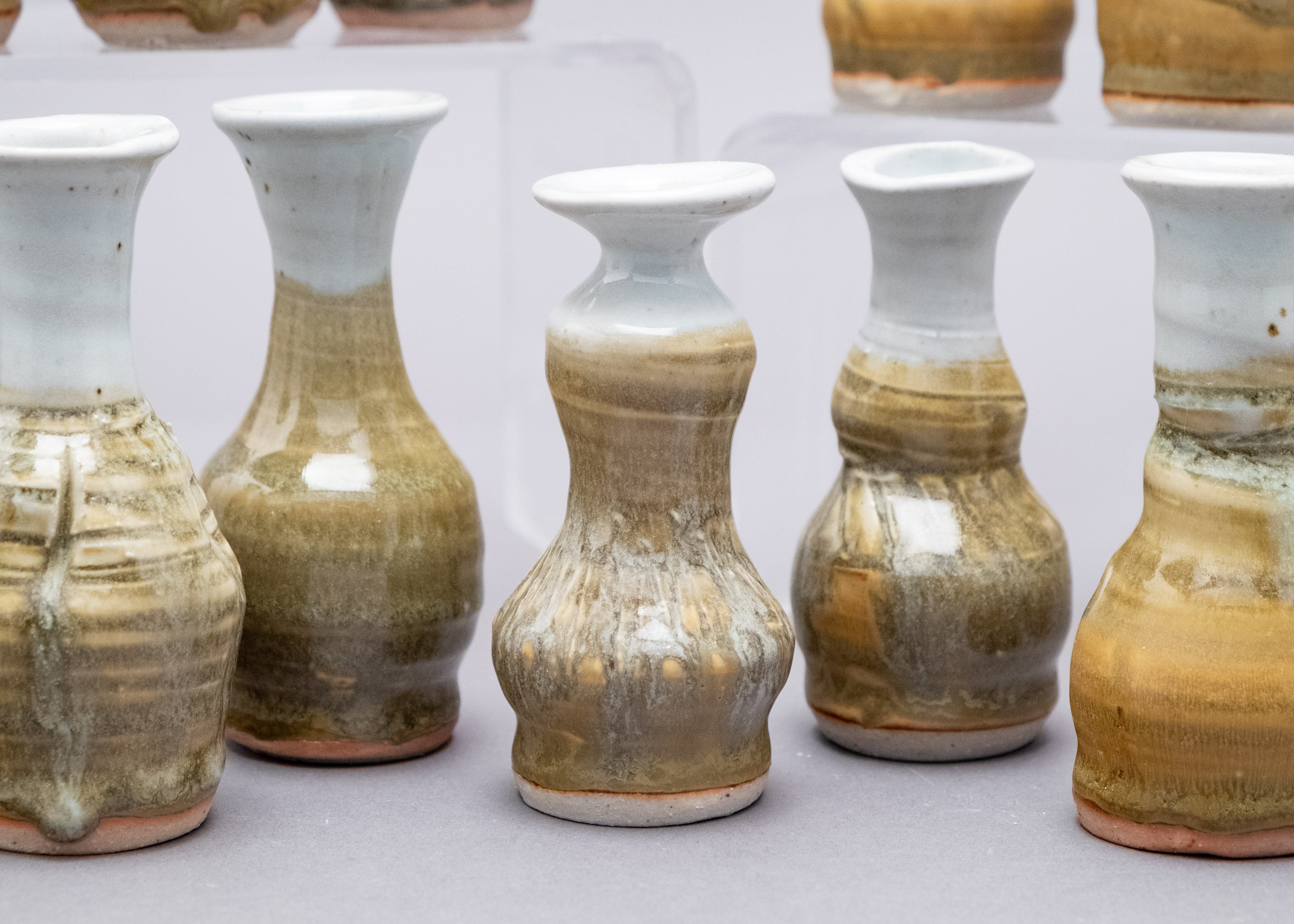 Gloss White & Haystack Treasure